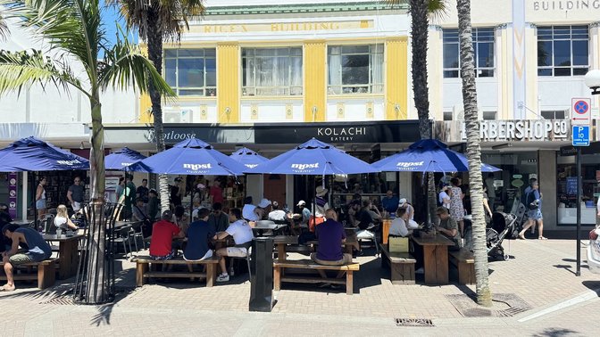 Kolachi Cafe & Eatery