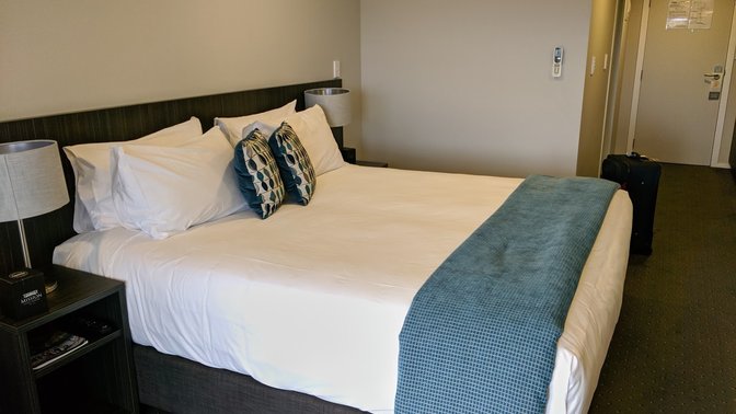 East Pier Hotel
