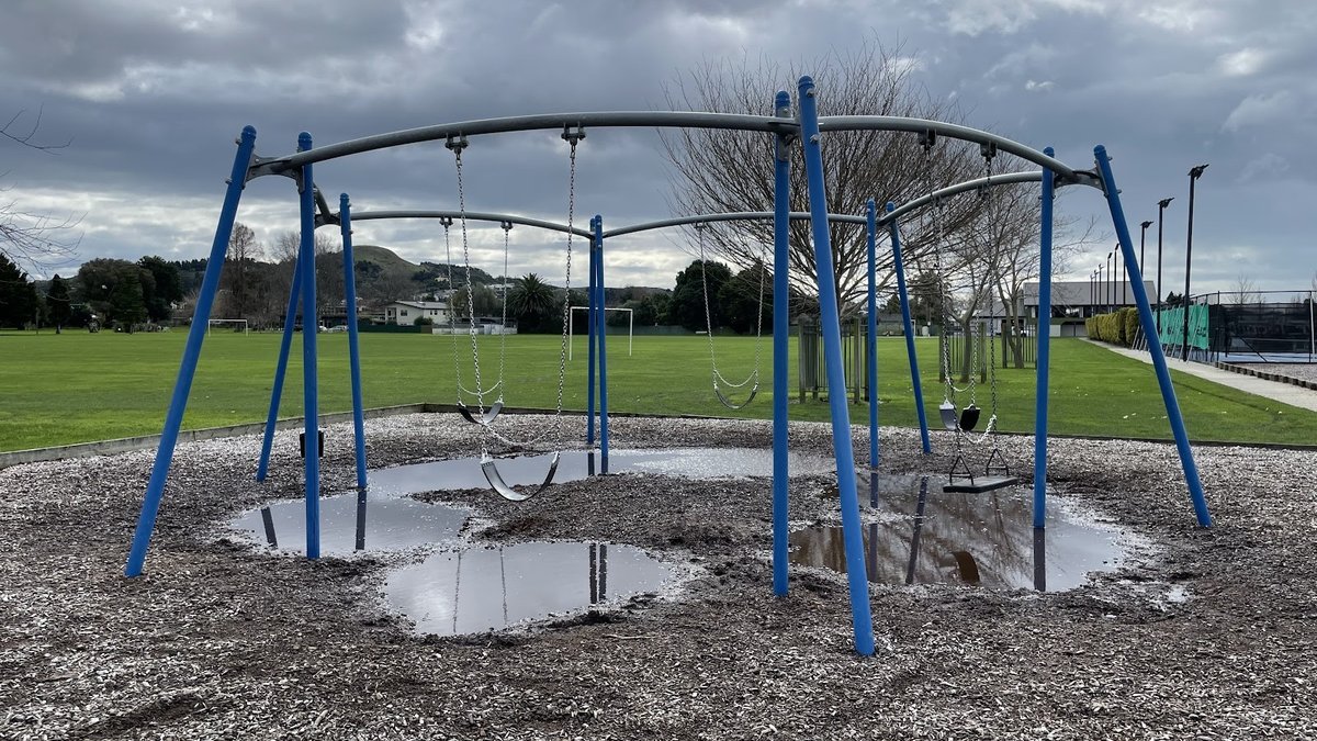 Taradale Park Playground