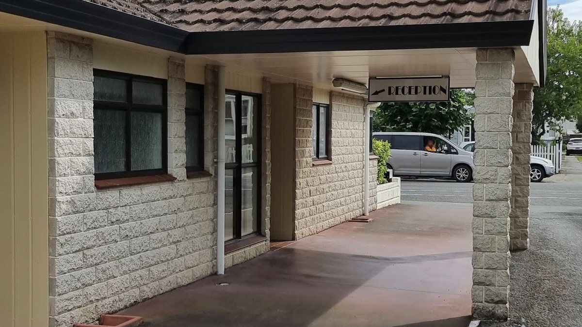 Gardner Court Motel