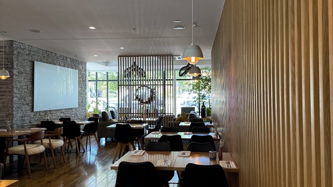 Malo Restaurant