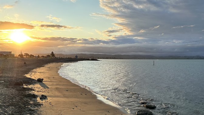 Harbour View Motel on Ahuriri Beach in Napier NZ with sea view suites