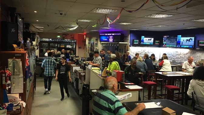 Zabeels Sports Bar & TAB