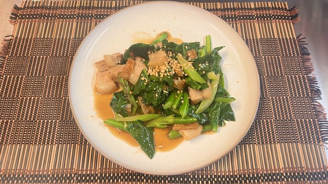 Thai Niyom Eatery