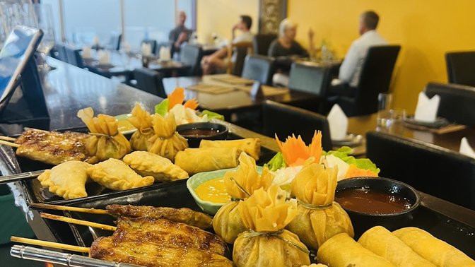 Starlake Thai Restaurant