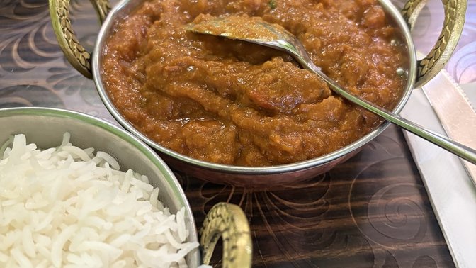 Red Chilli Indian Takeaway & Restaurant