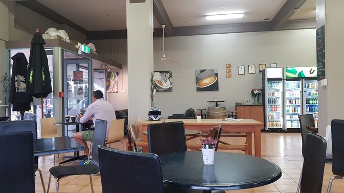 John's Bakery & Cafe