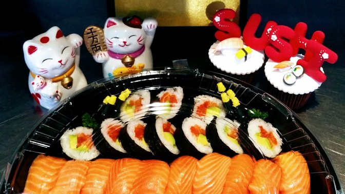 Everyday Sushi Day