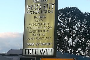 Deco City Motor Lodge
