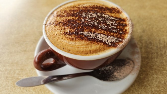 Sutto Caffe Lounge