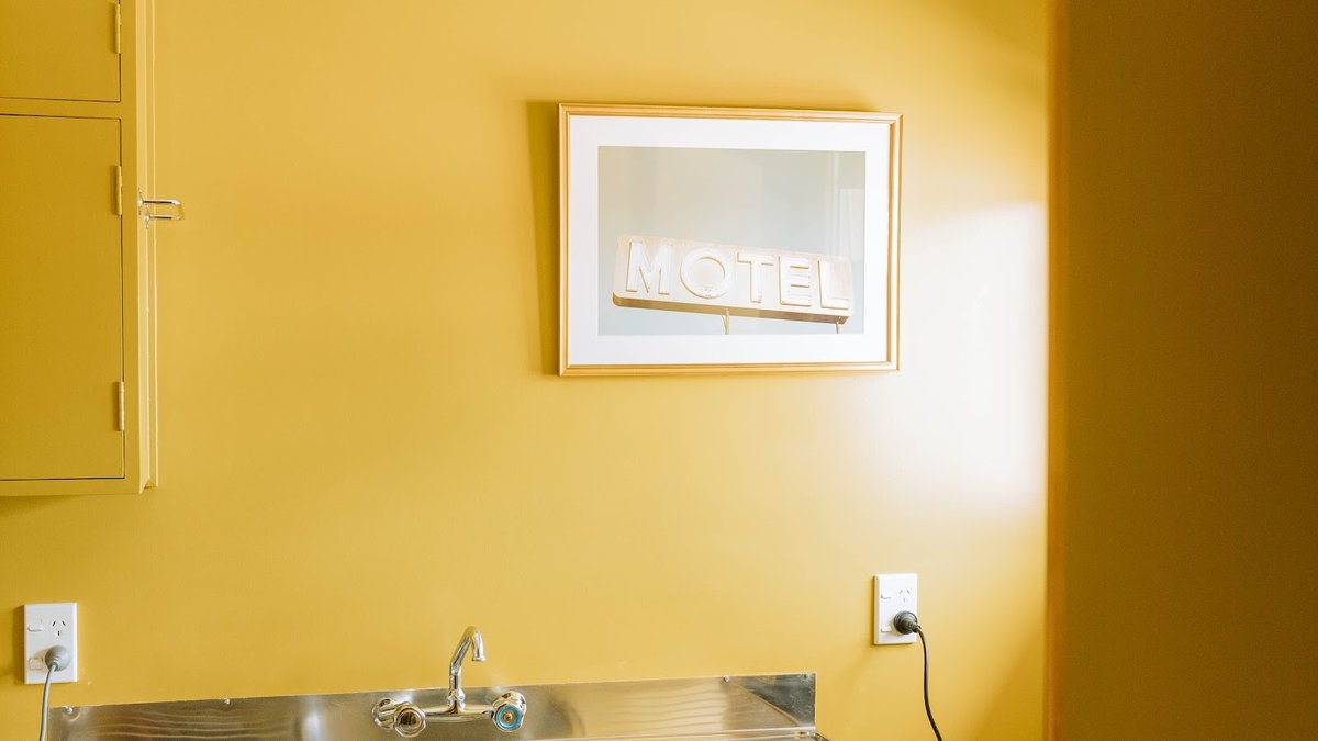 The Mayfair Motel | Hastings