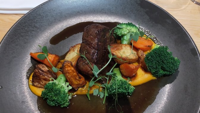 The Curve Restaurant & Bar