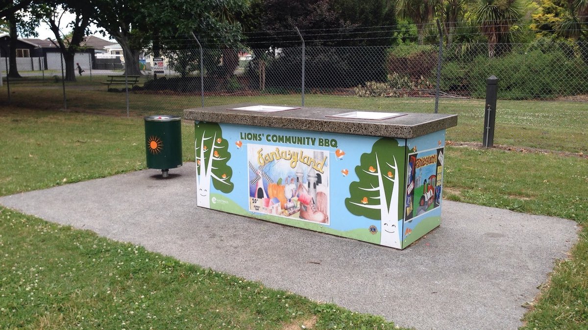 Windsor Park Playground