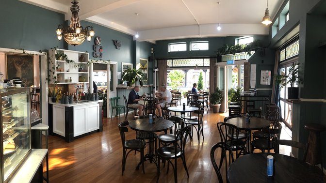 Ajuna Eatery