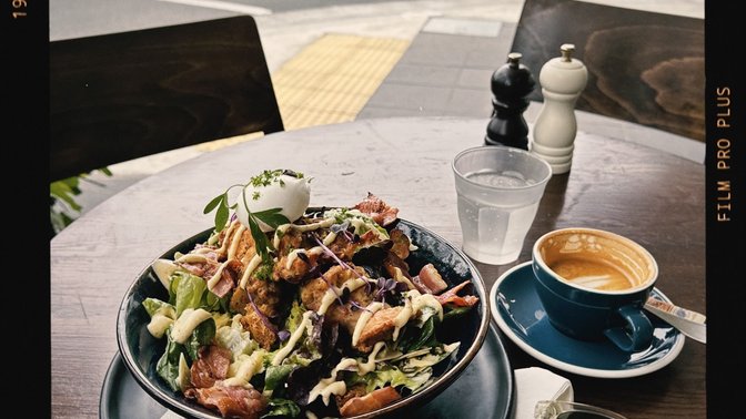 Ajuna Eatery