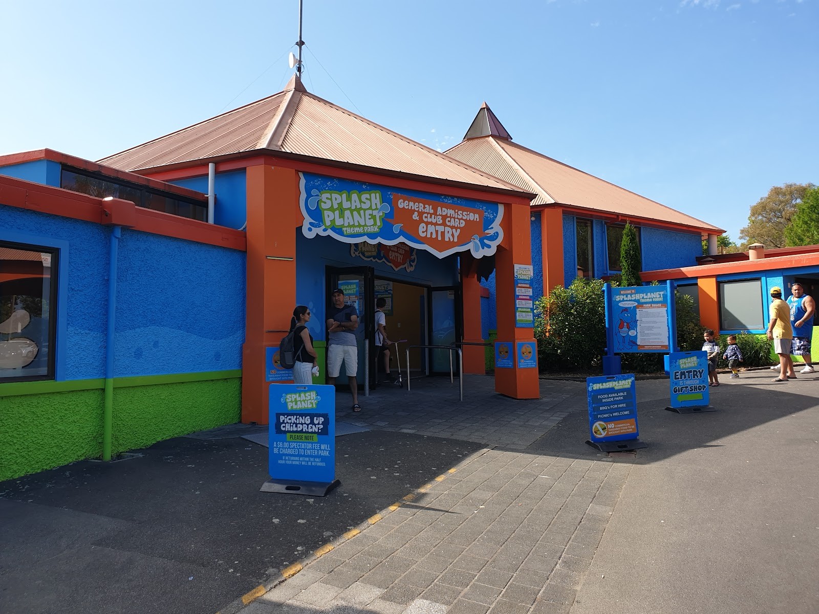 Splash Planet