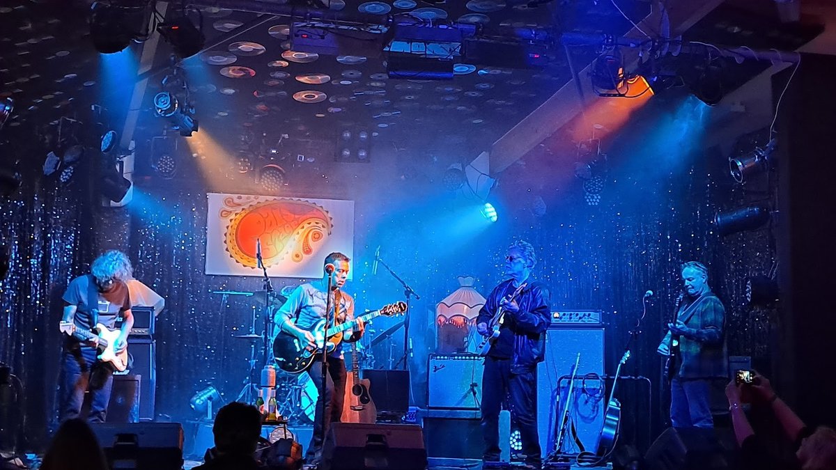 Nine-Piece Soul Outfit Mana Frequency Rocks Paisley Stage